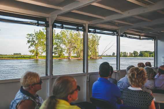 Intérieur du bateau Narvak Longueuil