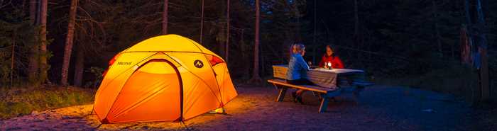 Camping la nuit au parc national du Mont-Tremblant
