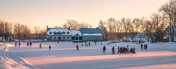 Patinoire sur l'écluse de l'Île-des-Moulins