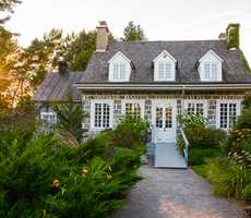 Maison et jardins Antoine-Lacombe - TRICÉRATOPS