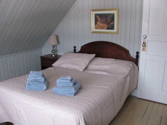 presbyterelacedouard_chambre1_TM