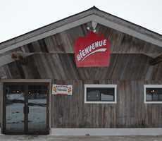 Sucrerie Valrémi - Snowmobile and sugaring-off meal