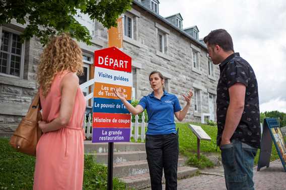 Guided tour of the exhibitions on Île-des-Moulins