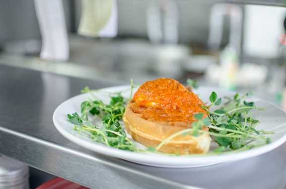 Repas à la Brûlerie du Roy Lavaltrie