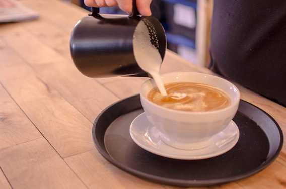 Café latté à la Brûlerie du Roy Lavaltrie