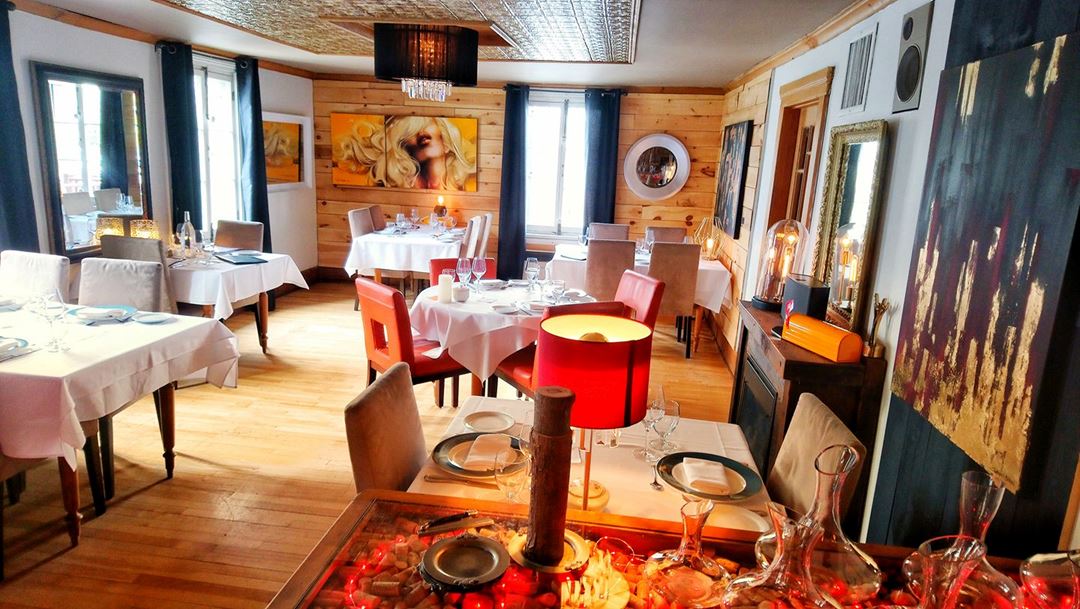 Intérieur du restaurant Le Prieuré