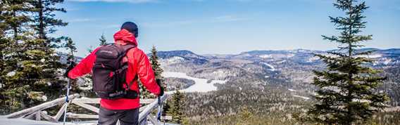 Snowshoeing at Parc régional des Sept-Chutes