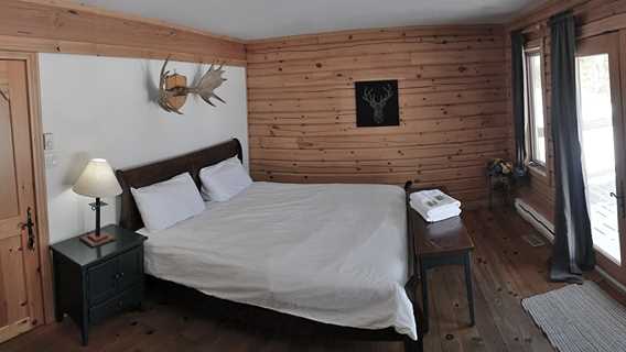 Room at Camp Taureau
