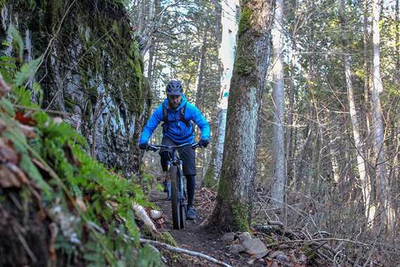 Mountain bike at Parc Louis-Philippe-De Grandpré