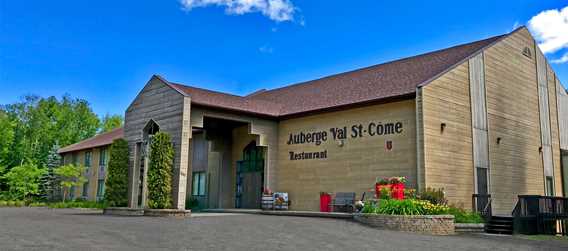 Auberge Val Saint-Côme in summer