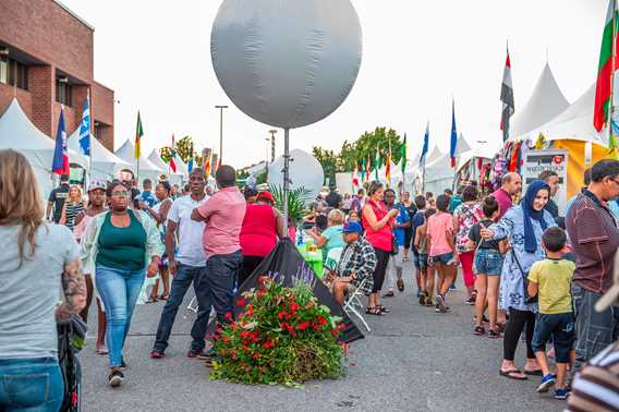 Foule au Festival FIER