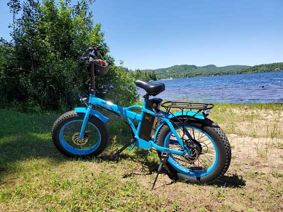 Electric bike for rent in Saint-Michel-des-Saints