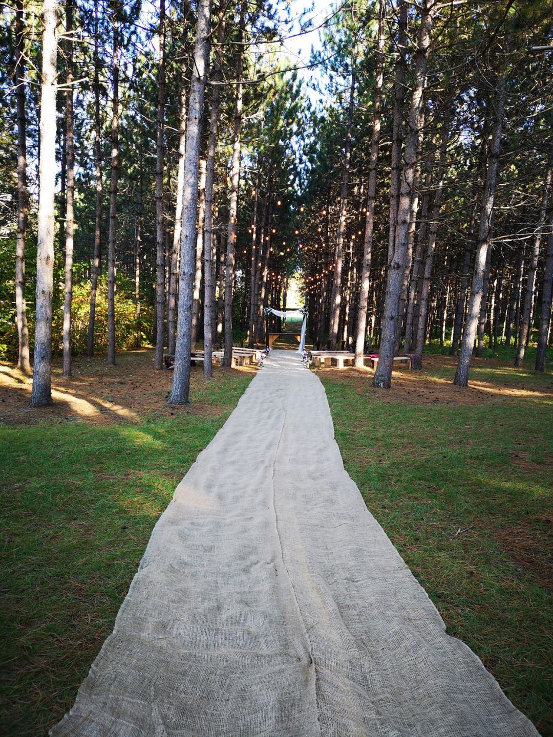 Wedding at the barn Au Chic Chalet des Chutes