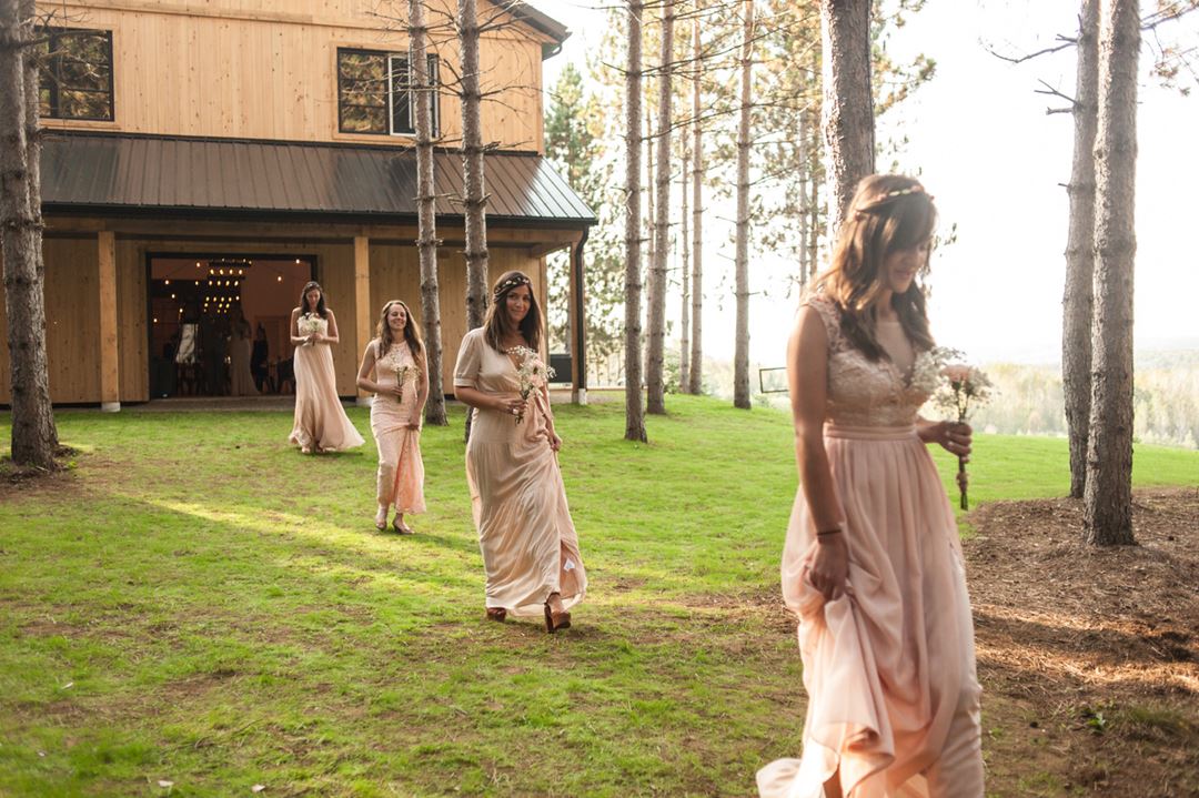 Wedding at the barn Au Chic Chalet des Chutes