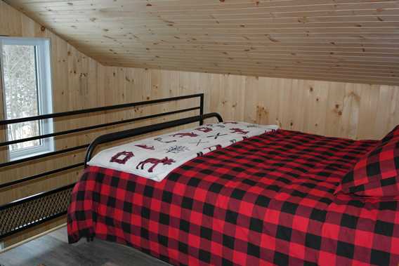 Intérieur du chalet de Ma yourte au coeur des collines