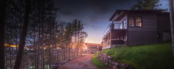 Le Tilleul Le Chêne cottages at Montagne Coupée