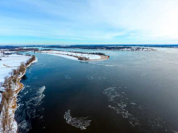 Vue sur le Fleuve Saint-Laurent