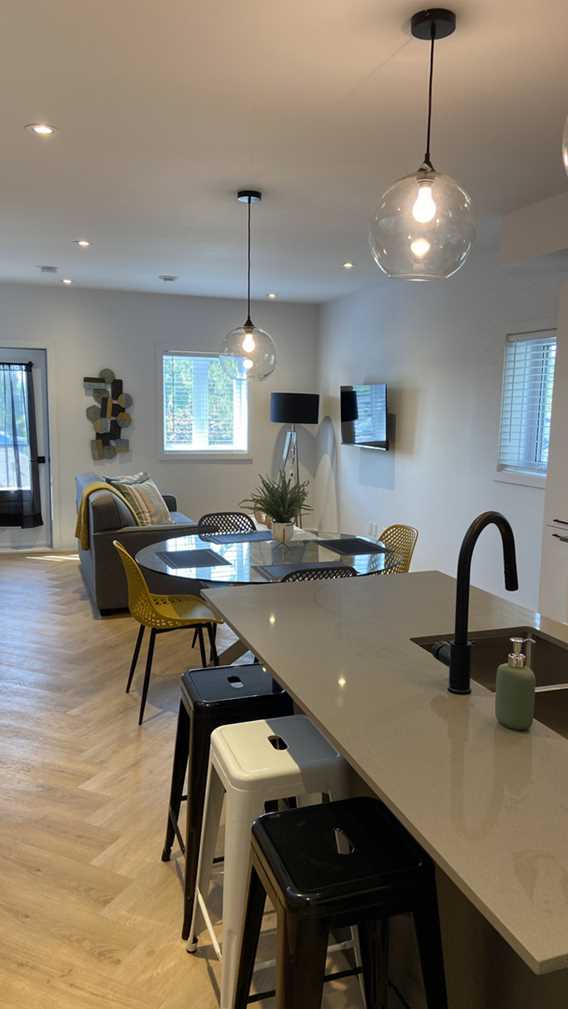 L'Archiv, Accommotion for rent