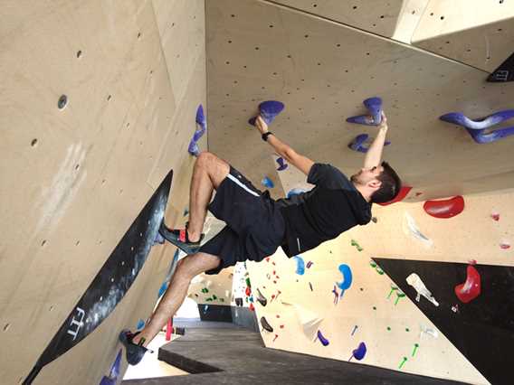 Bouldering center Bloc Action