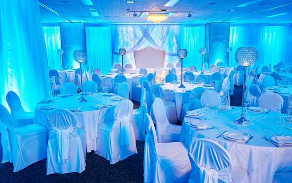 hotel-chateau-joliette-inn-ballroom