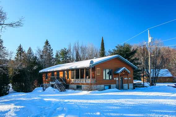 Chalet Imasco Auberge du Lac Priscault