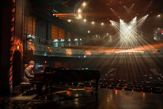 Spectacle solo au piano au Centre Culturel Desjardins