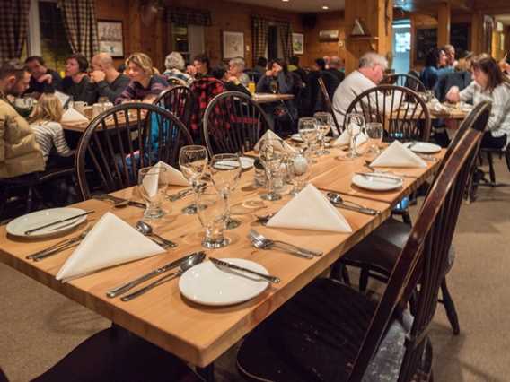 Salle à manger Pourvoirie du Lac Blanc