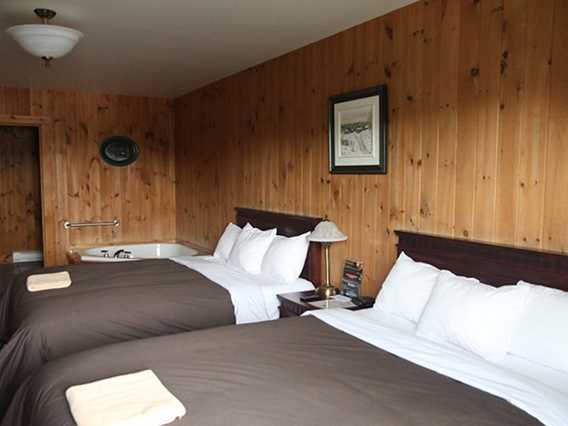 Chambre double Pourvoirie du Lac Blanc