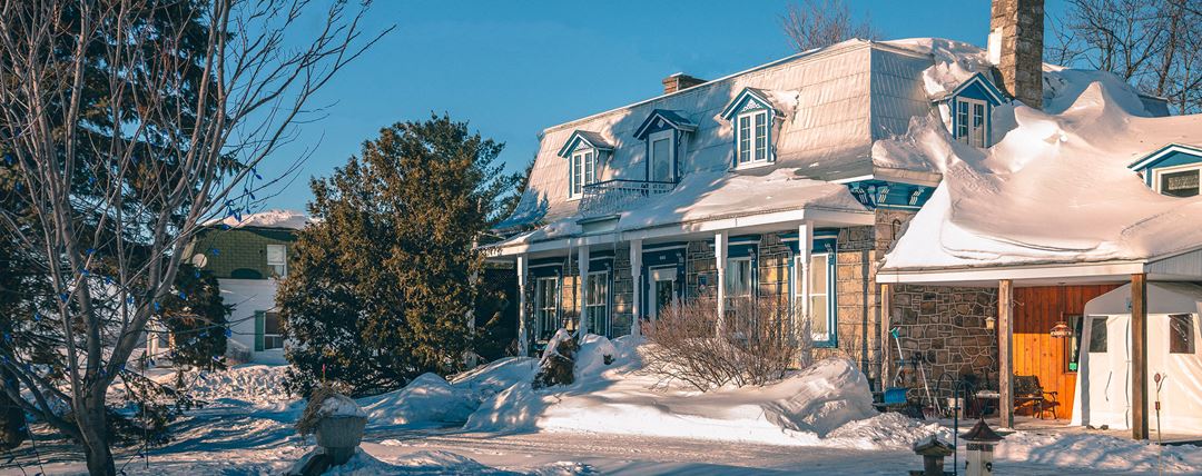 Gîte Le Passerin Indigo in winter