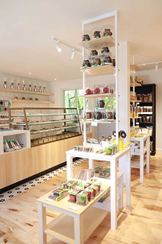 Product display at Chocolaterie Choco Chocolat