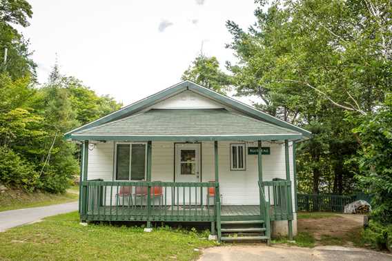 centre-de-plein-air-etincelle-cottage-summer