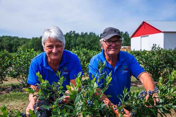 The owners of the Bleuetière G. Beaulieu