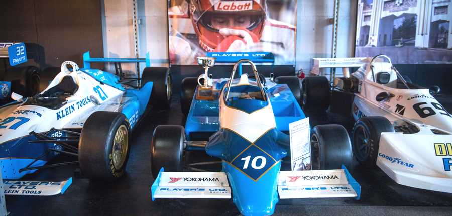 Des expositions de voitures dans le Musée Gilles-Villeneuve