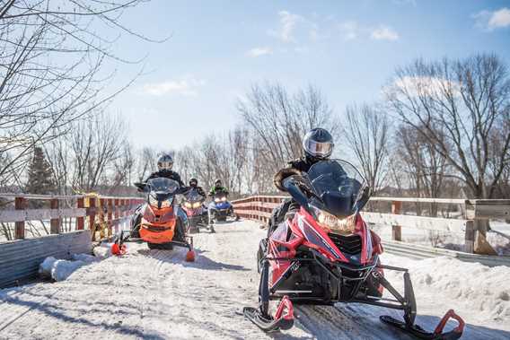Snowmobiling at Hotel Central at Saint-Michel-des-Saints