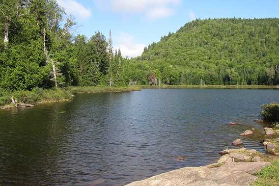 A lake at Grande Boucle Zen Nature