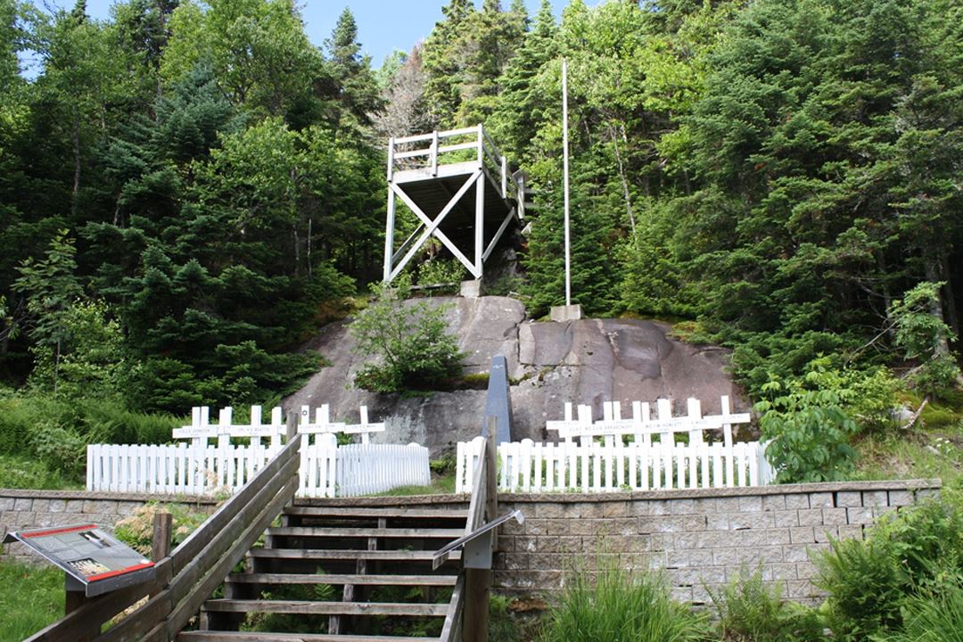 Hiking Trail Liberator Panoramic Viewpoint And Montagne Noire