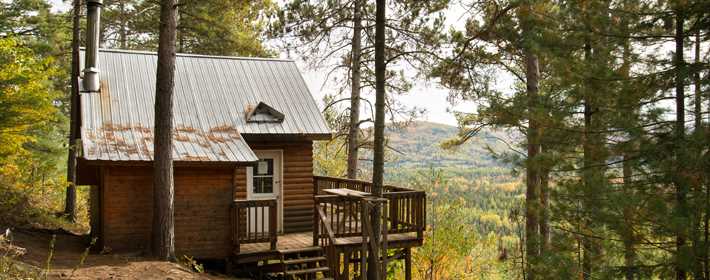 A refuge at Parc Regional de la Chute-à-Bull