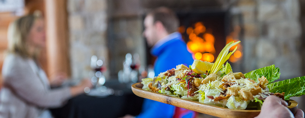  Couple enjoying a romantic dinner