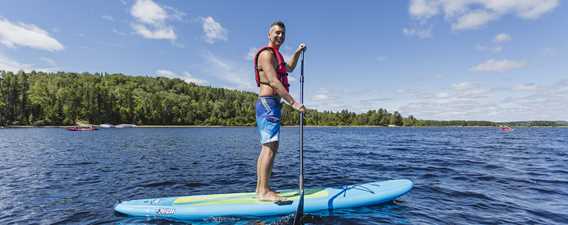 Paddle board at Lac Taureau