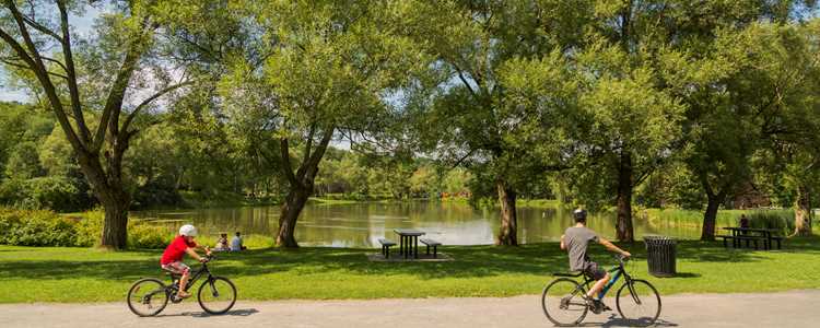  The bike paths of the MRC des Moulins