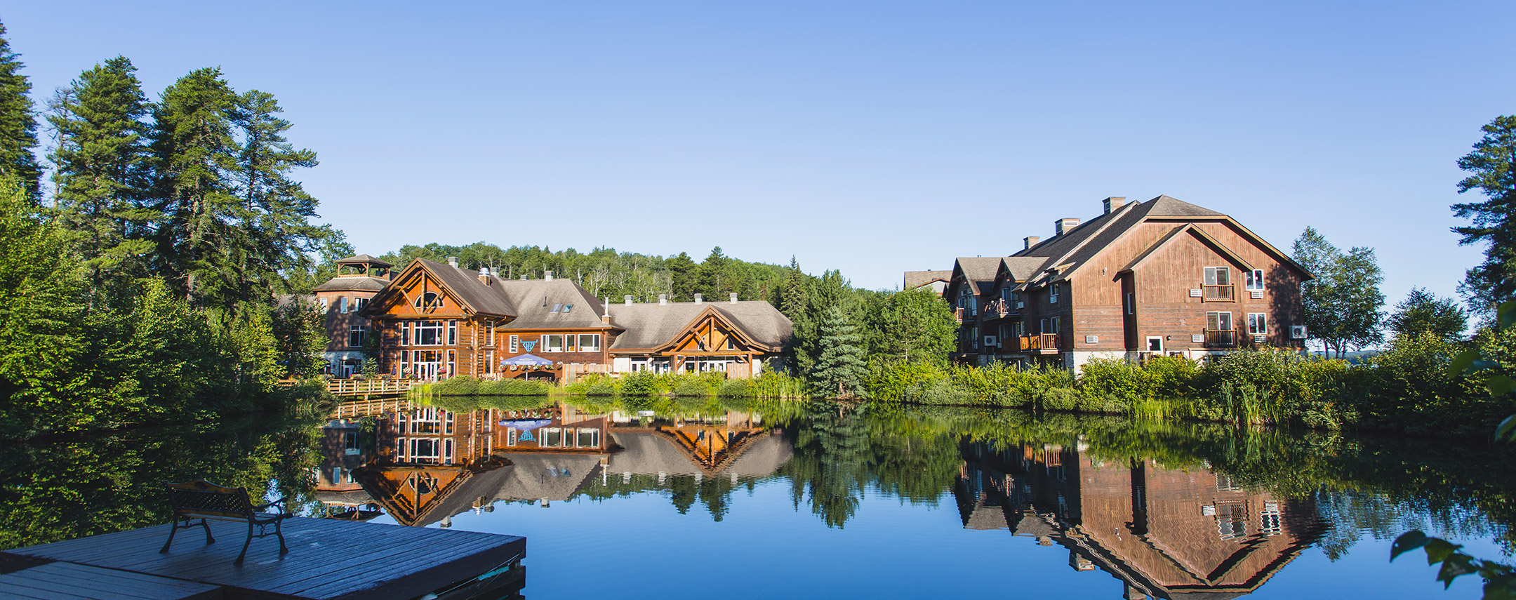 Auberge du Lac Taureau en été